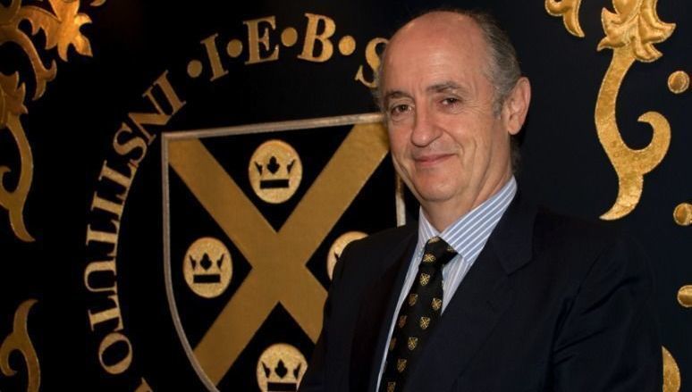 Álvaro Drake (IEB)