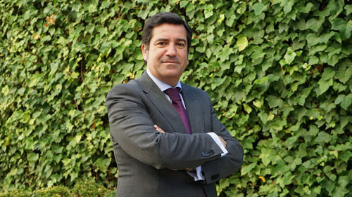 Jose Álvarez Pañeda, Tressis