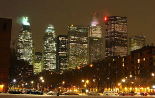 640px-Skyline_Toronto