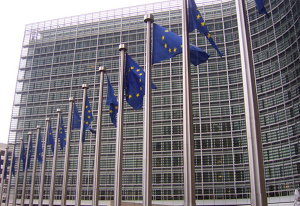 Banderas_europeas_en_la_Comisi_C3_B3n_Europea