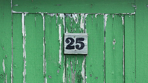 25, veinticinco, número, puerta