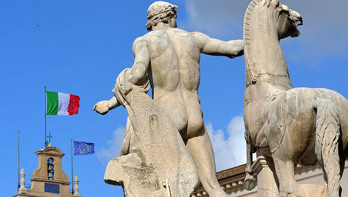 Italia, parlamento, política, banderas