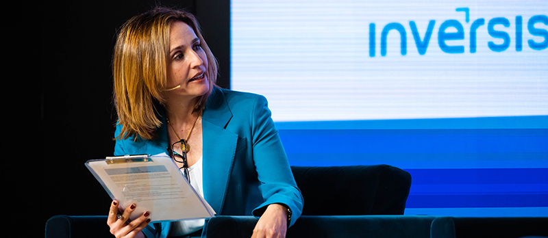 Elisa Ricón, Inverco