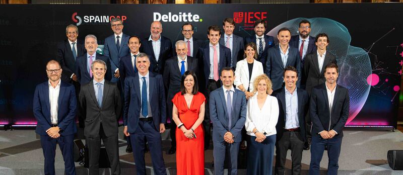 Foto familia Premios copia 2
