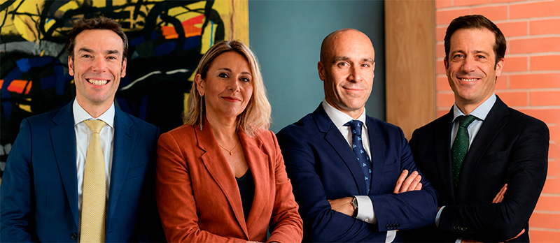 De izq. a dcha. Borja Montero, Isabel Sánchez, Pablo Rodríguez e Ion Zulueta