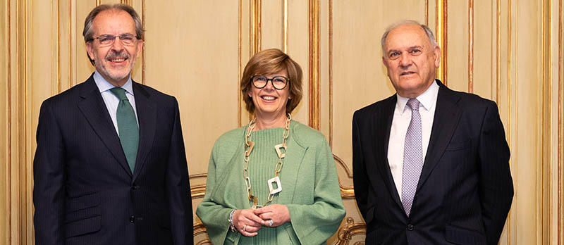 Jose Luis Acea CEO of Banca March, Valerie Urbain CEO of Euroclear, Luis Lada, Inversis Chairman