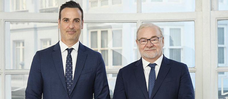 andbank Antonio de Azpiazu izqda y Carlos Estevez derecha
