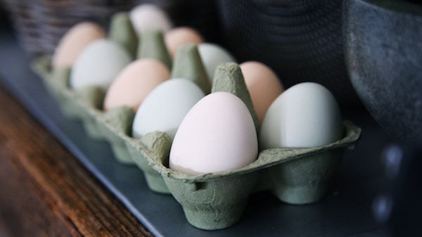 eggs_colors_basket_funds_ppr_investing_diversified