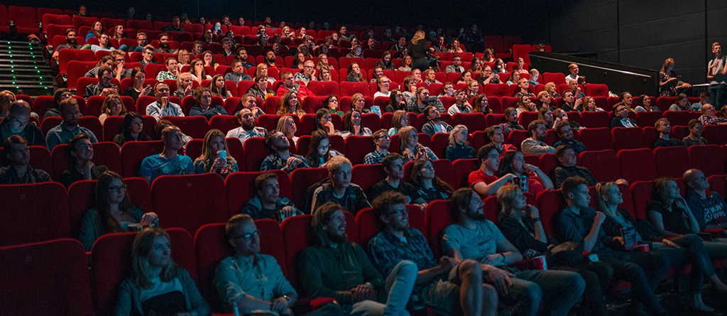 cinema estilo fora do escritório