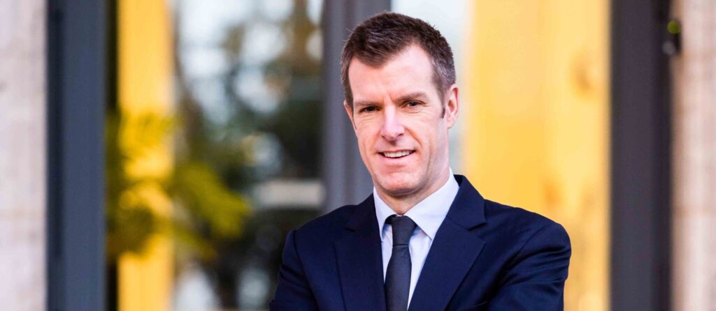 James Mcalevey (BNP Paraibas)