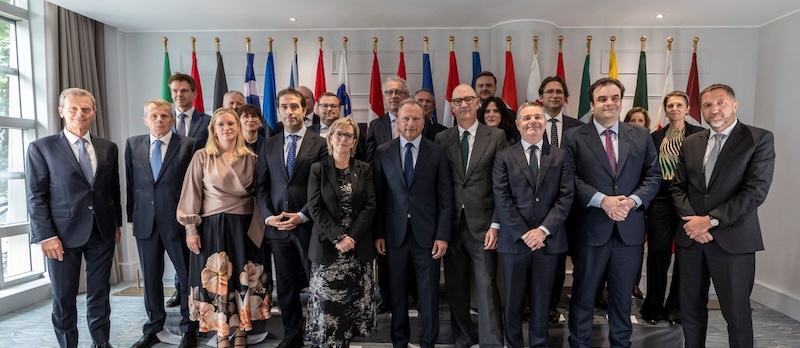 1 202510091721020000