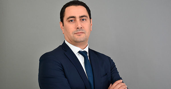 Akram Gharbi, gestore e analista, La Française AM