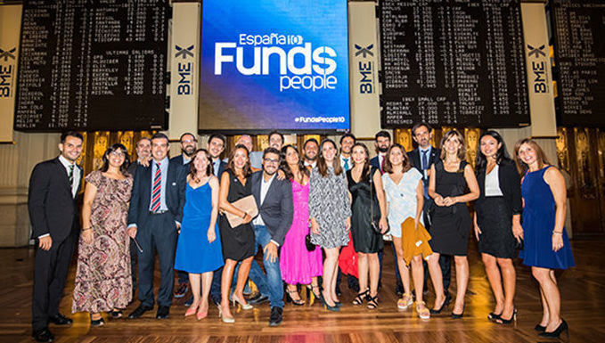 foto_funds_people