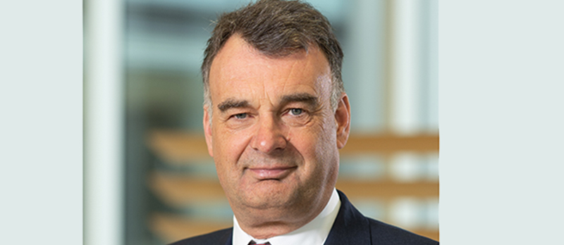 Richard Carlyle News